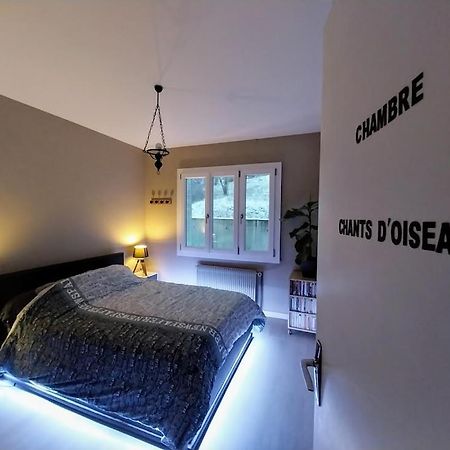Au Pays D'Angeline Hotel La Pacaudière Kültér fotó