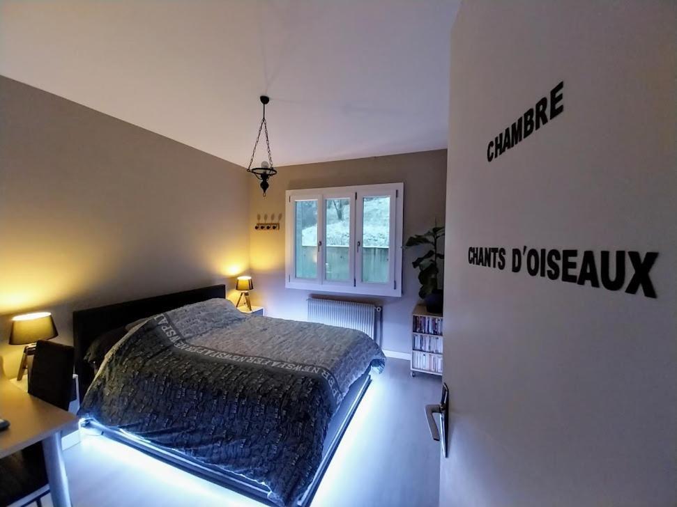 Au Pays D'Angeline Hotel La Pacaudière Kültér fotó